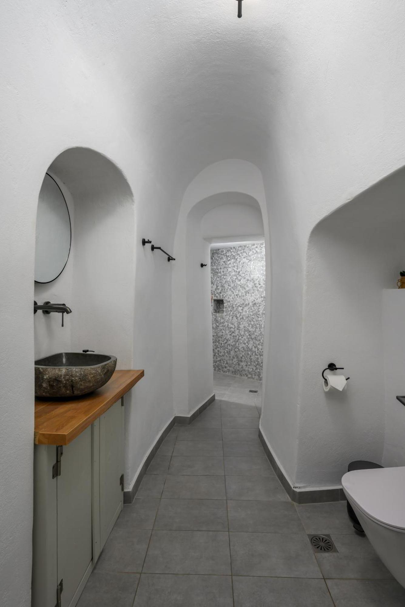 Angeleve Villa With Private Jacuzzi Fira  Zewnętrze zdjęcie