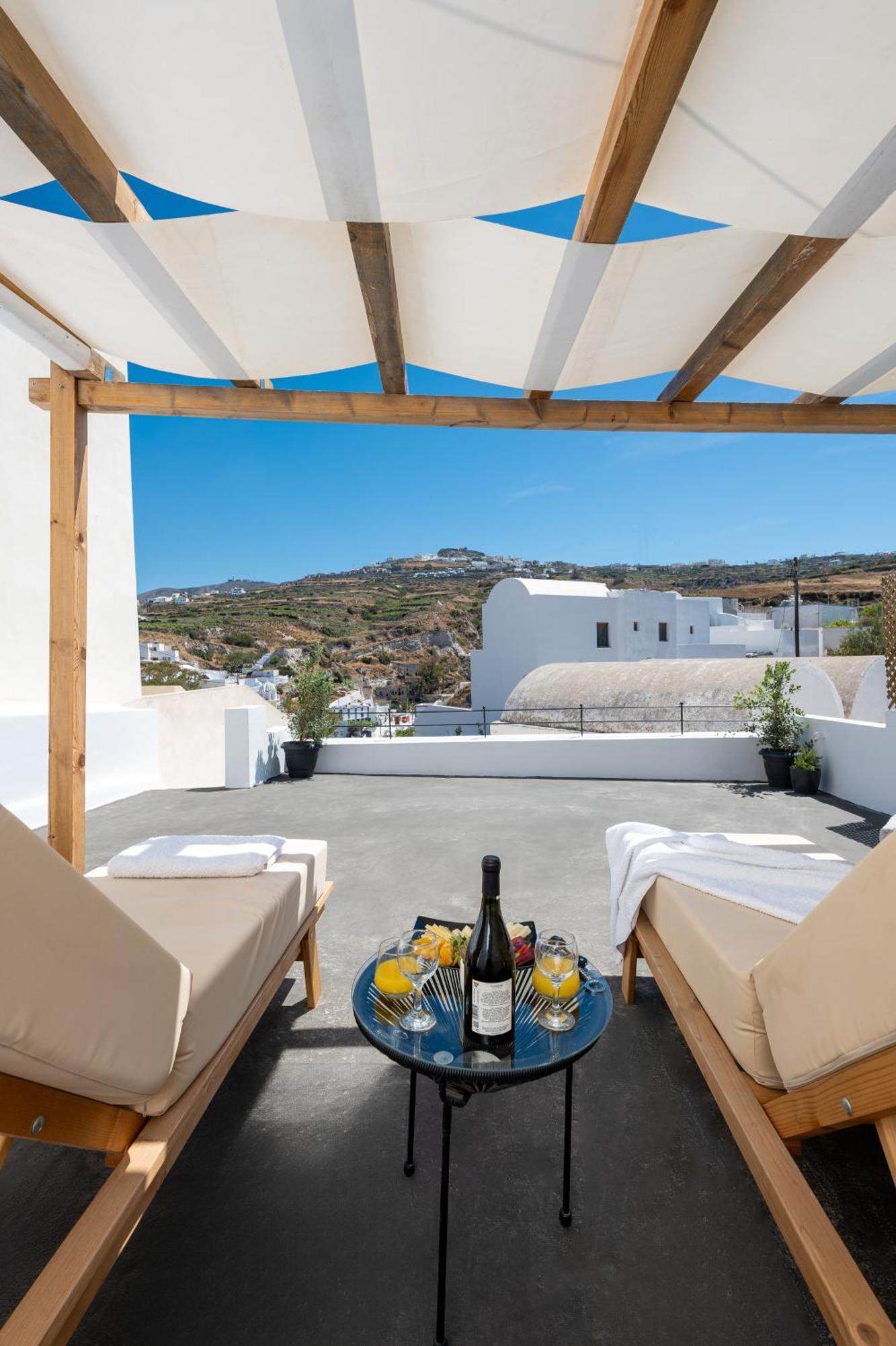Angeleve Villa With Private Jacuzzi Fira  Zewnętrze zdjęcie